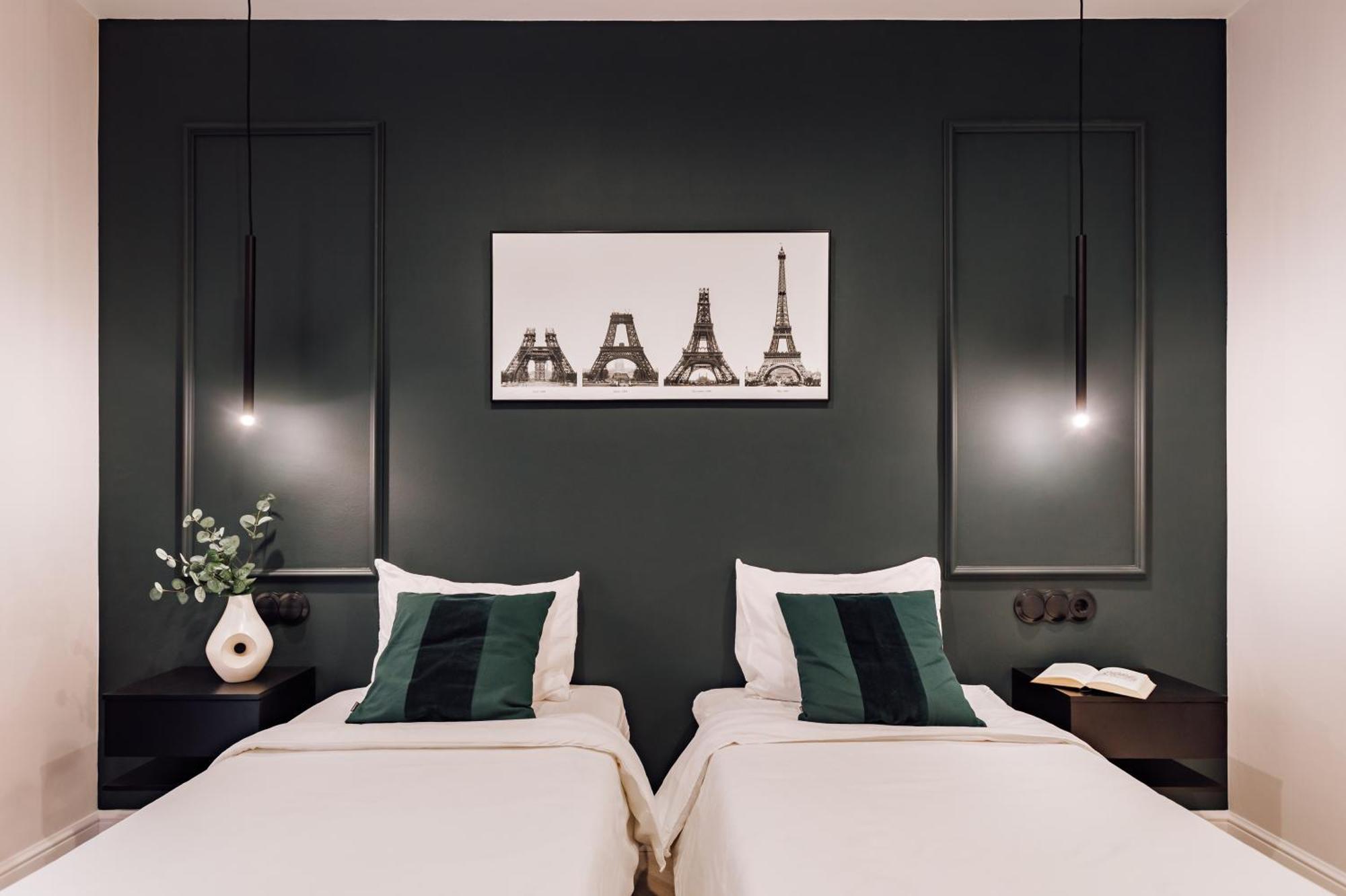 Lunalux Apartment Барселона Екстер'єр фото